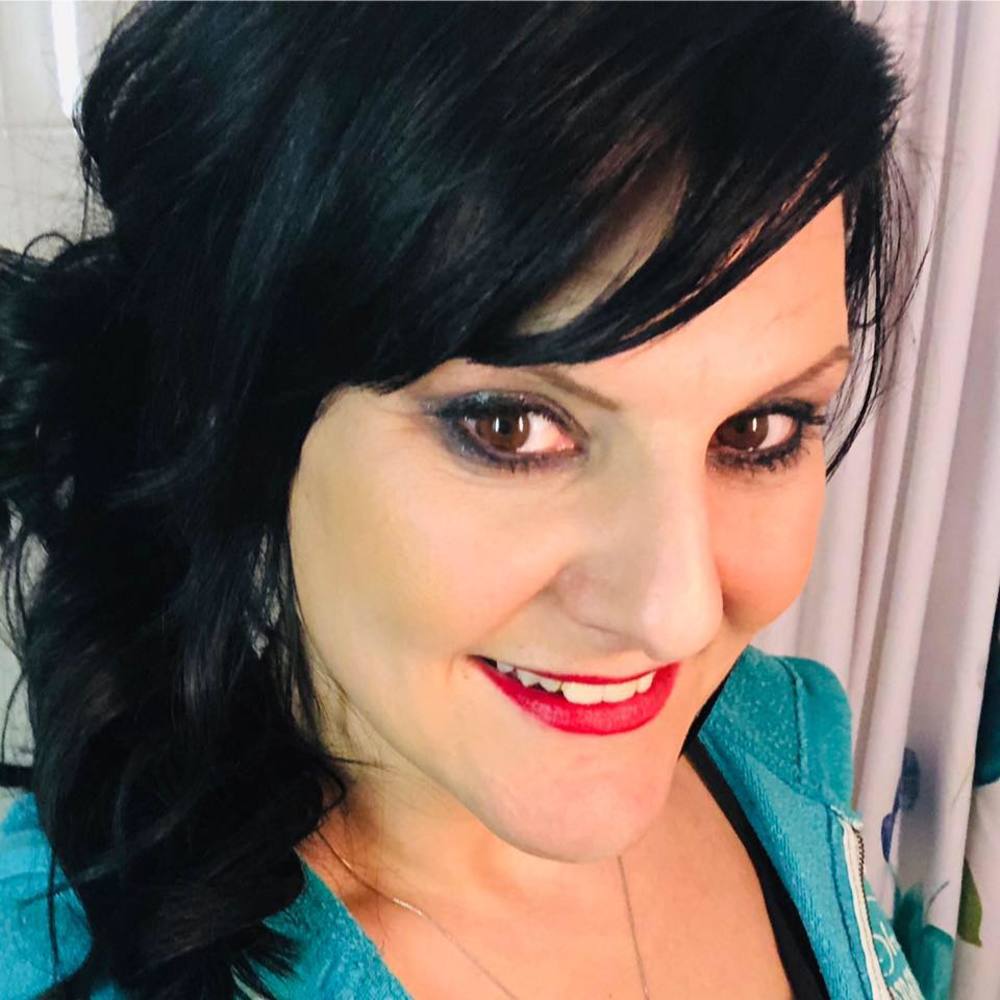 Meet your Posher, Tara